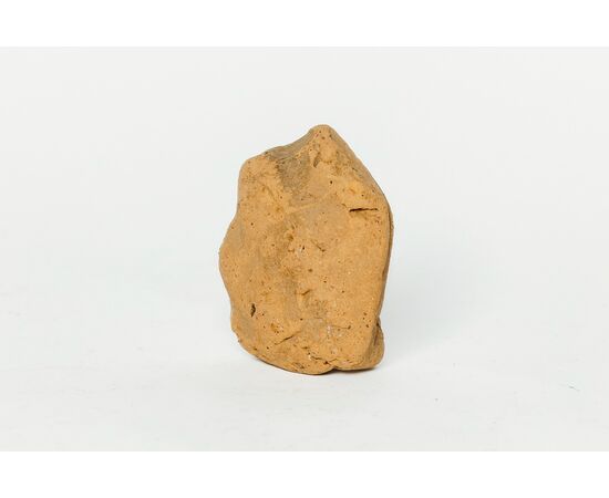 Piccola terracotta (tsatsa) raffigurante divinità Manjushri - India XVIII secolo