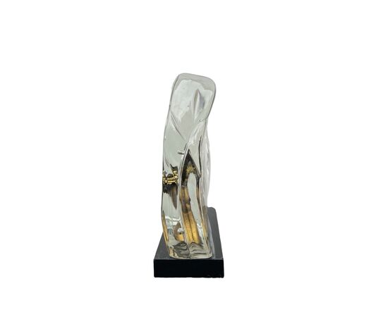 Scultura in vetro pesante trasparente sommerso (stile acquario) con figura femminile.Firmato.
