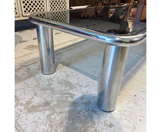 Tavolino da fumo anni 70 cromato e vetro fumè – modello Sesann Frattini per Cassina .mis120 x 60 x 35 