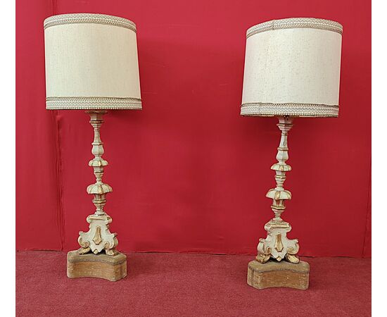 Coppia candelabri laccati