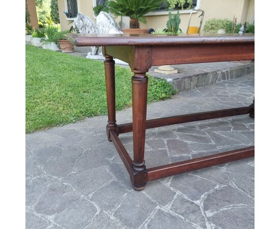 Tavolo in noce Direttorio fine '700 lombardo