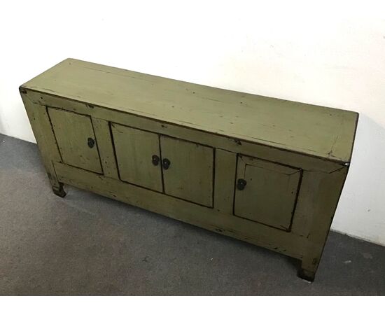 Credenza monocroma