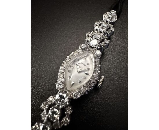 Orologio firmato   " HAMILTON "  con  Diamanti   3.5  ct. 