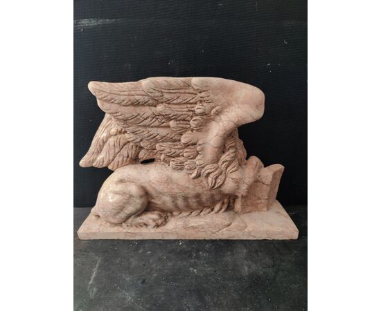 Maestosa scultura - Leone di San Marco - marmo nembro rosa - H 30 cm