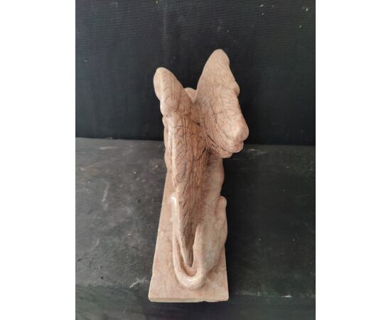 Maestosa scultura - Leone di San Marco - marmo nembro rosa - H 30 cm