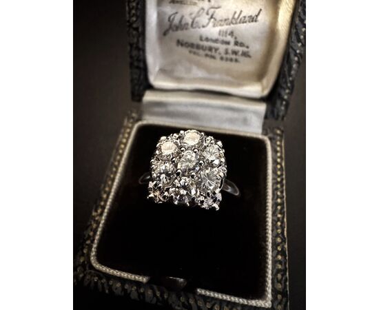 Anello  con  Diamanti  1,5  ct.