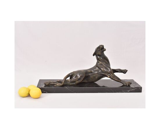 ANTICHE SCULTURE IN BRONZO, LEONESSA FERITA, CHARLES VALTON, SCULTORE FRANCESE, XIX SECOLO. (STB96)
