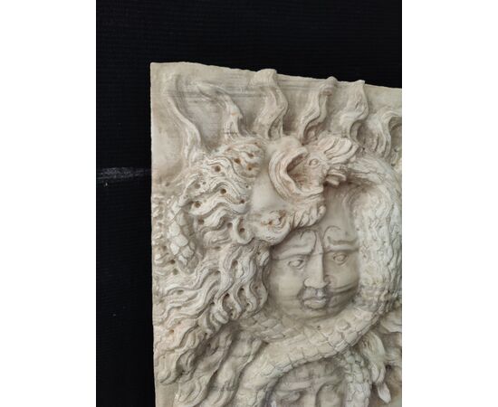 Spettacolare altorilievo mitologico in marmo di Carrara - 42 x 56 cm