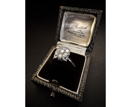 Anello  con  Diamanti  1,5  ct.