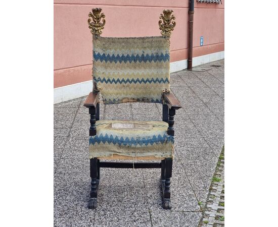 Seggiolone in noce intagliato con fregi dorati, area emiliana (prob. Mantova), fine XVI – inizi XVII secolo