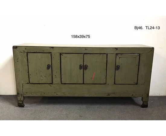 Credenza monocroma