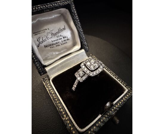 Anello  con  Diamanti  