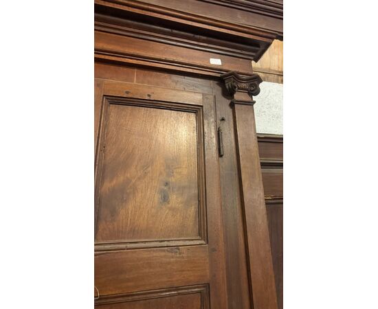 STIP255 - Stipo a muro a due ante, epoca '700, luce cm L 73 x H 97
