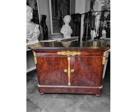 Elegantissima credenza impero