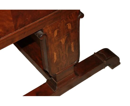 Scrivania Stile Direttorio Francese del 1800 In Legno di Mogano