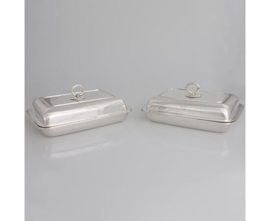 Coppia di legumiere e coperchio in argento sterling Giorgio III, Paul Storr, Londra, 1800