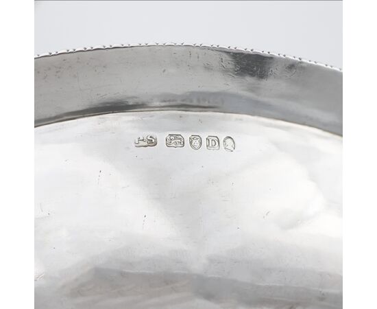 Legumiera in argento sterling Giorgio III, coperchio e manico, Paul Storr, Londra, 1799