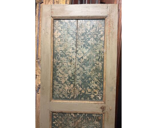 PTL699 - Porta in legno laccata, epoca '800, misure cm L 70 x H 191