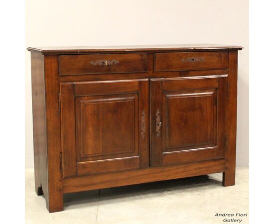 Antica credenza in noce - epoca '700