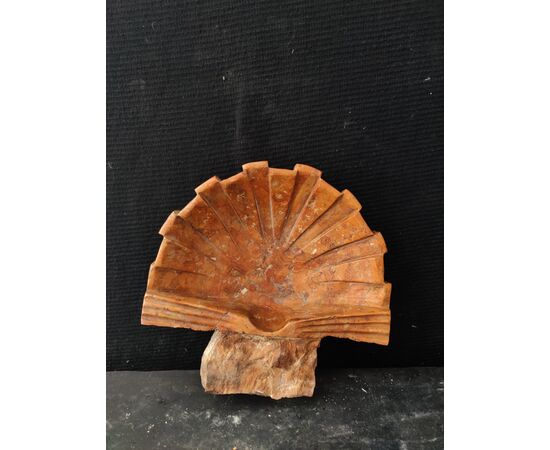 Deliziosa coppia di acquasantiere in marmo rosso di Verona - 25 x 25 cm