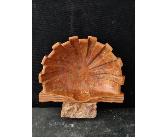 Deliziosa coppia di acquasantiere in marmo rosso di Verona - 25 x 25 cm