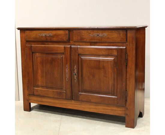 Antica credenza in noce - epoca '700