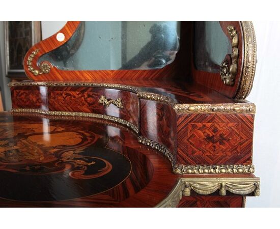 Antica angoliera francese del 1800 stile Luigi XV riccamente intarsiata