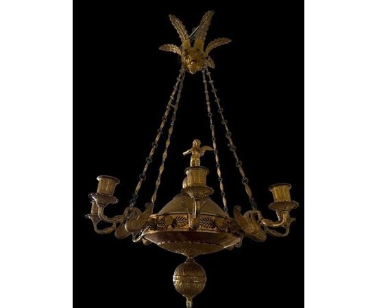 Lampadario in bronzo dorato
