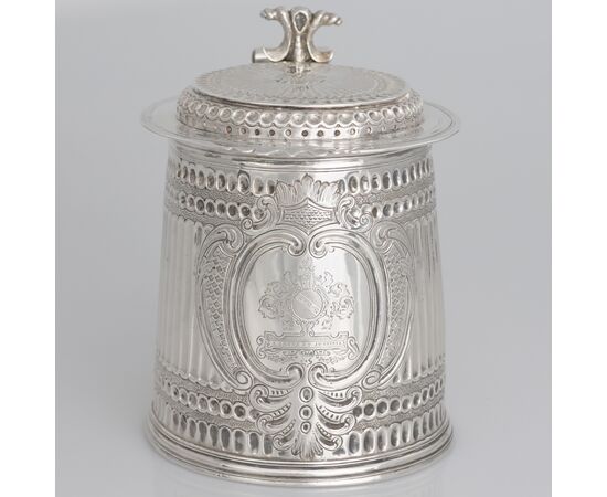 Tankard in argento sterling Carlo II, John Ruslen, Londra, 1680