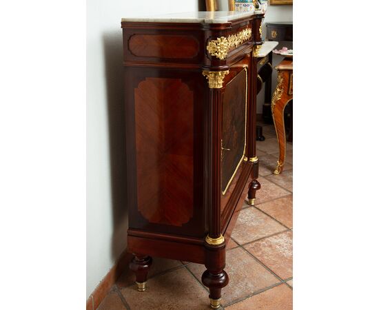 Credenza antica Napoleone III Francese alla maniera di "Vernis Martin". Periodo XIX secolo.