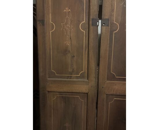 PAN429 - Coppia di ante in legno, epoca '700, misure cm L 84 x H 176