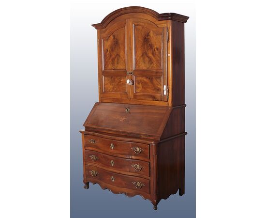 Trumeau con due ante italiano di fine 1700 in legno di noce