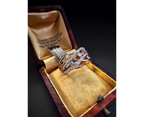 Anello  in oro rosa  con  Diamanti  