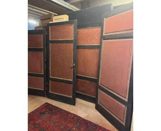 PTS890 - N. 4 Porte semplici laccate, epoca '800, misure diverse