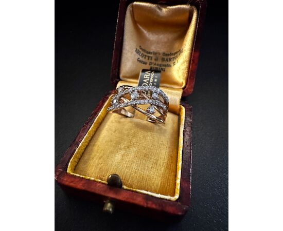 Anello  in oro rosa  con  Diamanti  