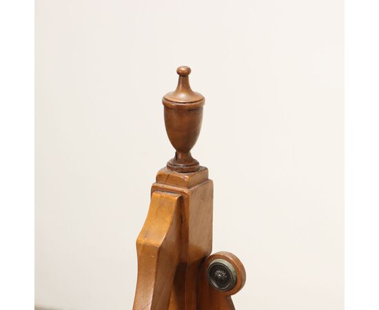 Coppia di Panchette in Stile Biedermeier Austria Prima Metà XX Secolo