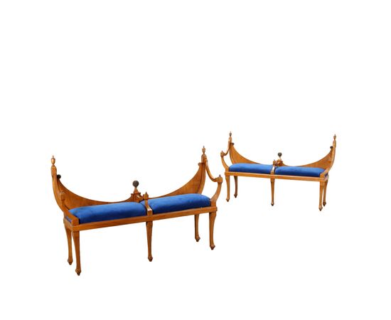 Coppia di Panchette in Stile Biedermeier Austria Prima Metà XX Secolo