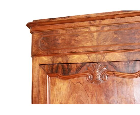 Armadio Stipo ad Una Porta stile Luigi Filippo in Legno di Noce e Radica