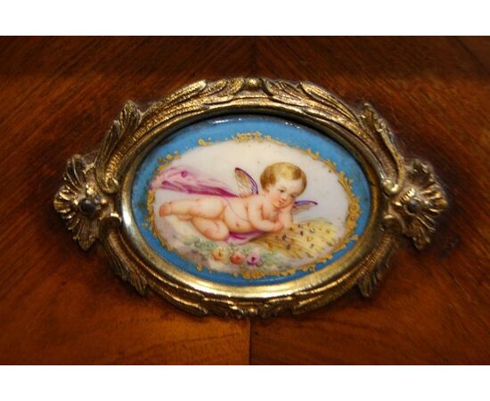 Antico piccolo scrittoio bonheur du jour francese del 1800 con bronzi e placche in sevres 