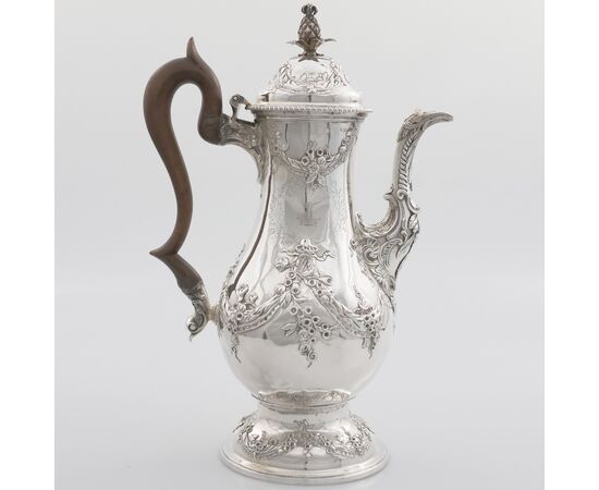 Caffettiera in argento sterling Giorgio III, Charles Wright, Londra, 1771