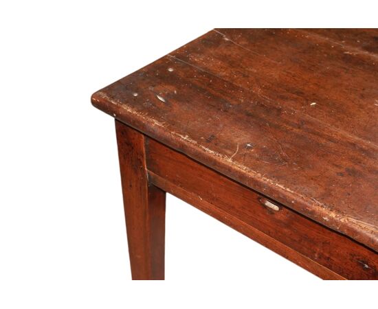 Tavolino rustico quadrato del 1700 in Noce