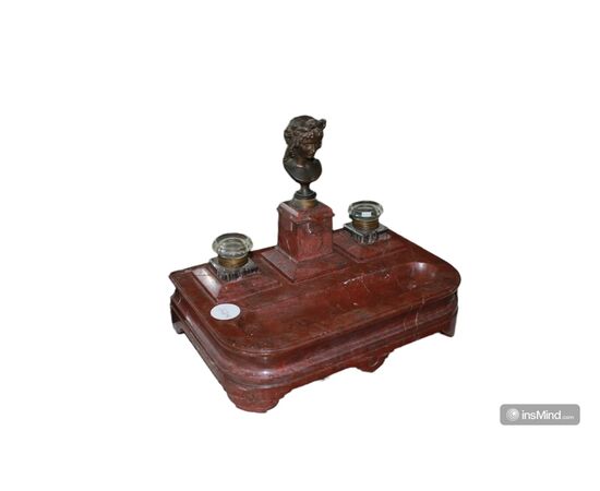 Calamaio Francese in Marmo Rosso Francia del 1800 con mezzo busto in bronzo