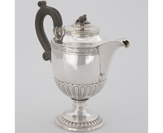 Caffettiera in argento sterling Giorgio IV, Paul Storr, Londra, 1823