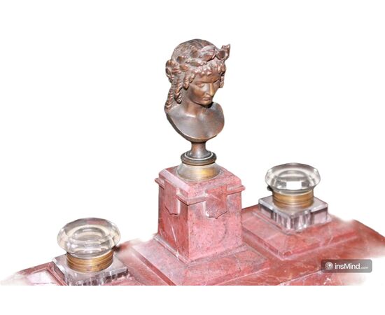 Calamaio Francese in Marmo Rosso Francia del 1800 con mezzo busto in bronzo