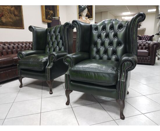 Coppia di poltrone chesterfield Queen Anne nuova inglese originale verde 