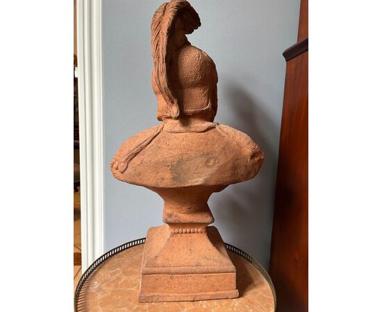 Grande Busto di un Imperatore Romano dell'800