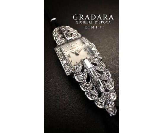 Orologio  in  Platino  con  Diamanti  2  ct.