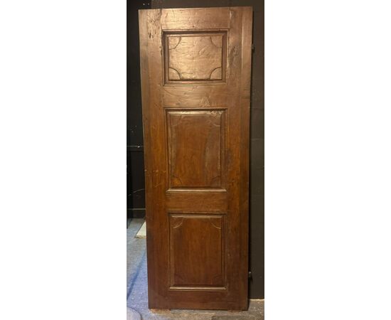 PTI756 - Porta in noce, scolpita, epoca '700, misure cm L 70 x H 200