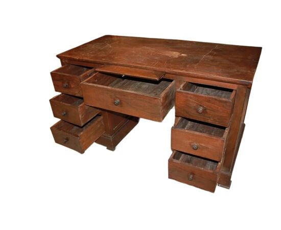 Scrivania italiana con 7 Cassetti in legno di Noce