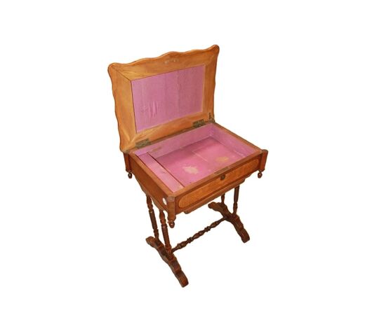 Toilette Francese del 1800 in Legno di noce con intarsi